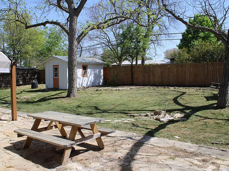 140 Arvin Dr — Photo 27