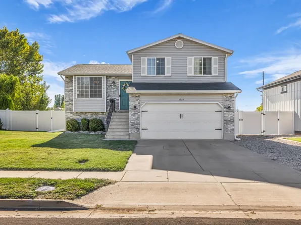 1927 N 950 W, Clinton, UT 84015