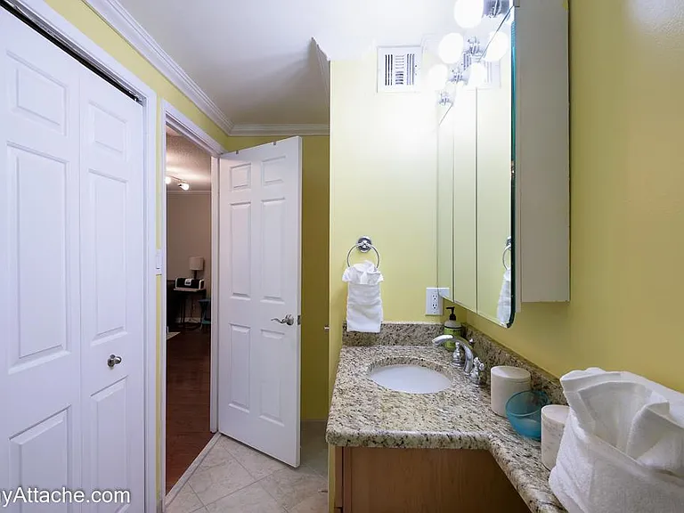 4801 Fairmont Ave #311 — Photo 15