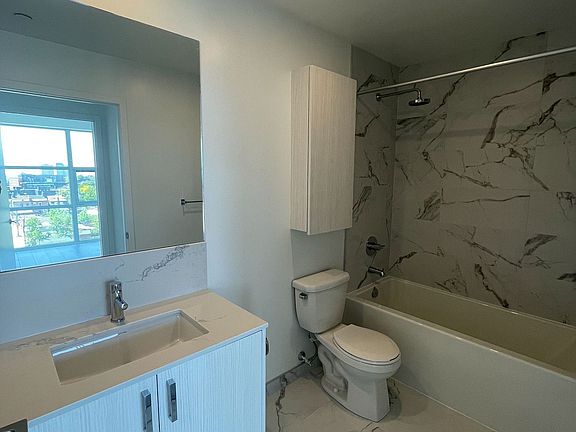 3rd image of 1791 Saint Clair Ave W #601