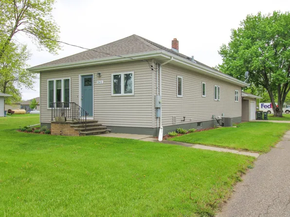 241 Main St, New Munich, MN 56356
