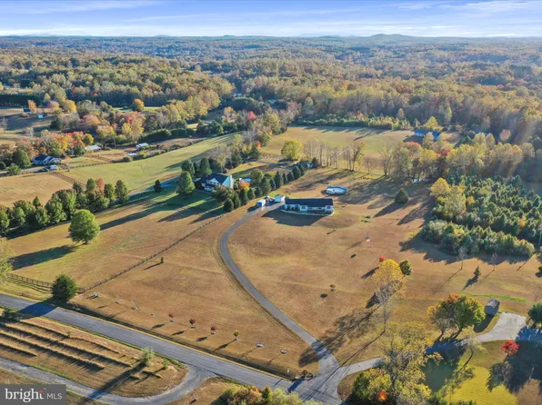 5200 Waterford Rd, Amissville, VA 20106