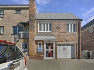 2321 32nd St, Astoria, NY