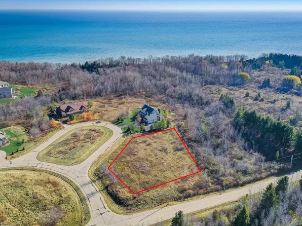 Lt1 TRILLIUM COURT, Grafton, WI 53024