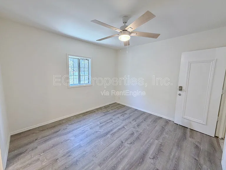 2407 Fernleaf St — Photo 17