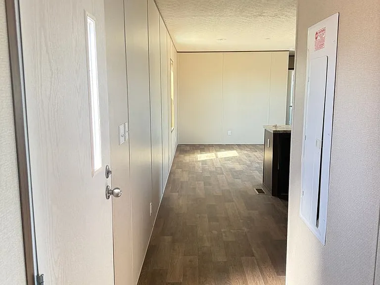 10036 Pamela St — Photo 14