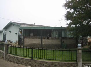890 Pueblo Ave, Napa, CA 94558