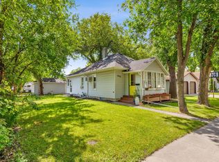 1638 10th Ave S, Fargo, ND 58103
