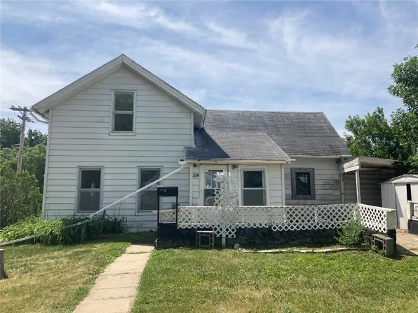 314 E 6th St, Vinton, IA 52349
