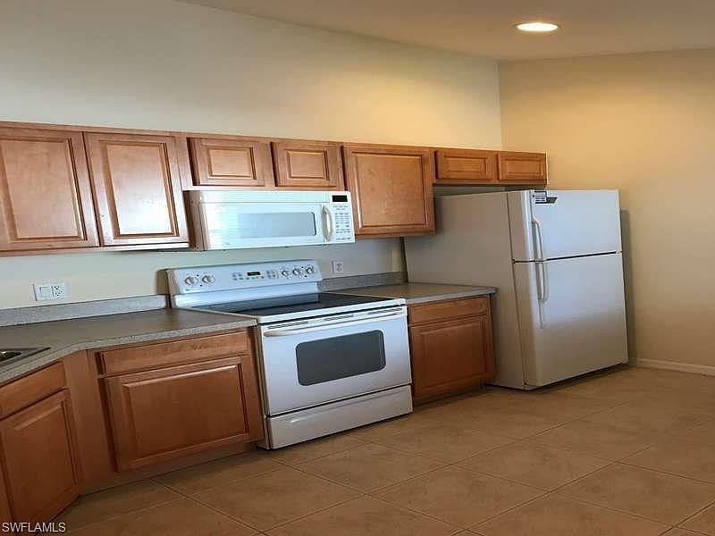 1st image of 1420 Tiffany Ln APT 2605