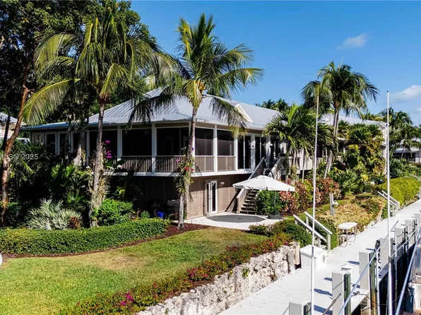 22 S Island Dr, Key Largo, FL 33037