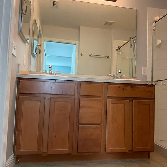 2962 Rodrick Cir — Photo 17