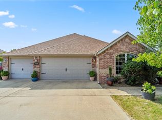 3804 SW Hollowbrook St, Bentonville, AR 72713