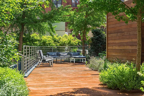 Rented by Realty Group International | media 41
