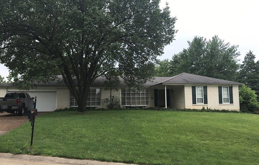 1st image of 10721 Forest Circle Dr