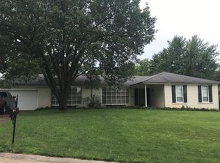 10721 Forest Circle Dr, Saint Louis, MO