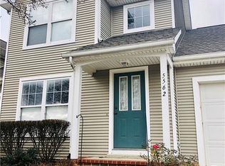 5562 Saint Thomas Ln, Madison, OH 44057