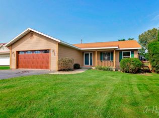 1148 Spyglass Ct, Twin Lakes, WI 53181