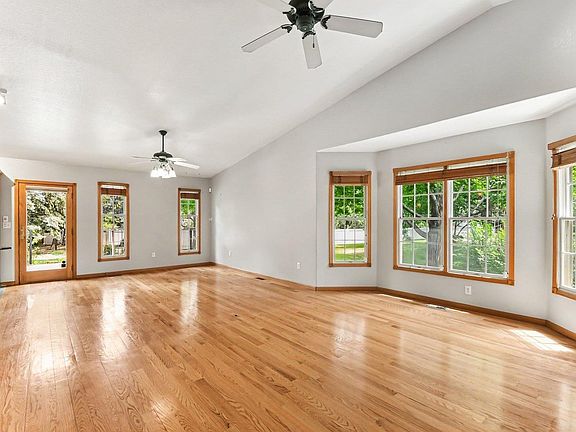 4th image of 4250 W 16th St #4