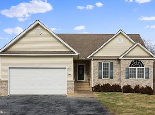 142 Rugby St, Front Royal, VA 22630