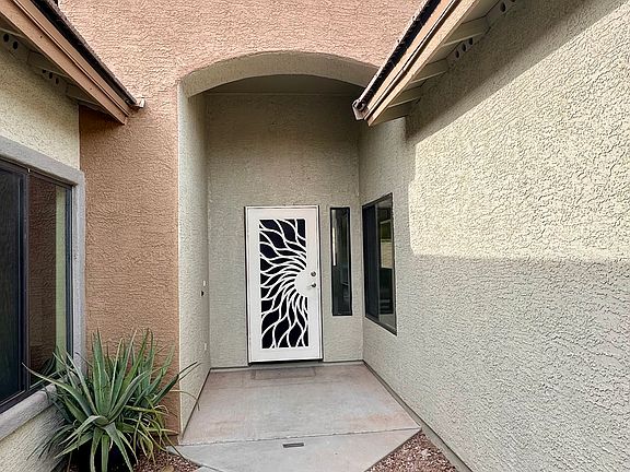 2nd image of 8433 N Crested Quail Dr