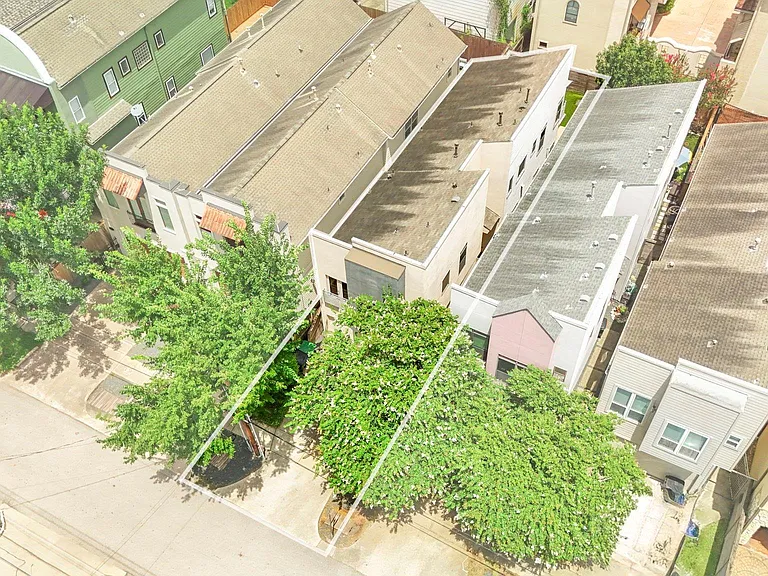 1410 Knox St — Photo 42