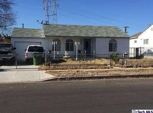 7949 Rhodes Ave, North Hollywood, CA 91605