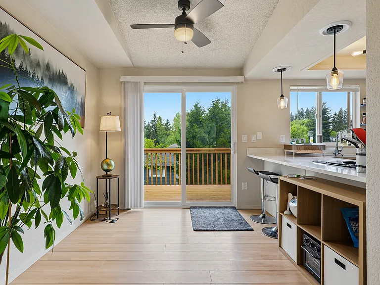 Dining Area + Deck