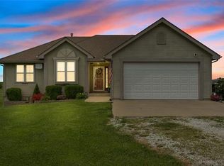 33642 W Highway U, Rayville, MO 64084