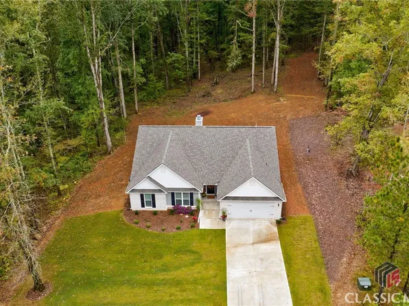 75 Shadow Lake Drive, Arnoldsville, GA 30619