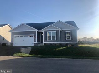 10030 Wilkes Dr, Williamsport, MD 21795