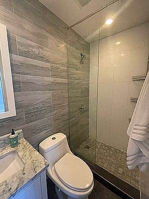 4th image of 67 W 130th St #4