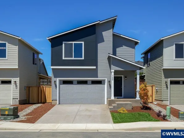 7426 SE Berg Dr, Corvallis, OR 97330
