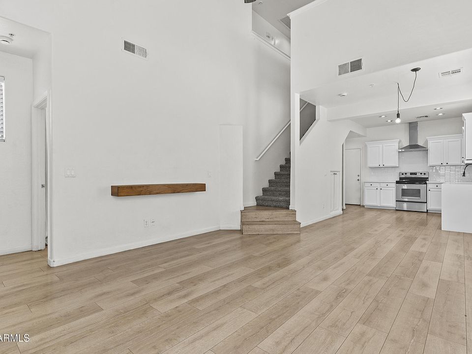 1st image of 1225 N 36TH Street #1015