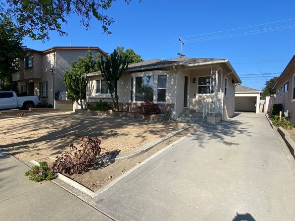 4832 Dunrobin Ave