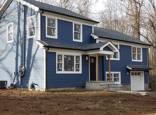 18 Rathbun Rd, Towaco, NJ 07082