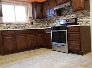 1235 E 222nd St, Bronx, NY 10469
