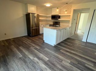 625 Country Club Dr APT B12, Newark, OH 43055