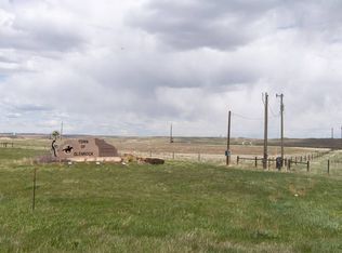 1006 Deer Creek Rd, Glenrock, WY 82637