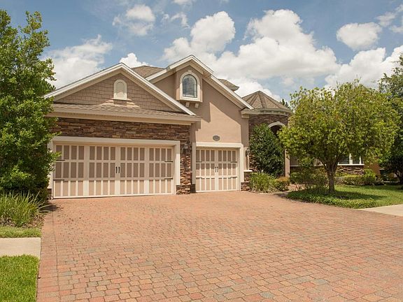 2nd image of 12853 Oxford Crossing Dr