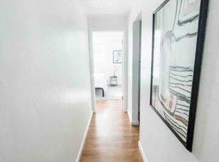 10022 E Montview Blvd #204, Aurora, CO 80010