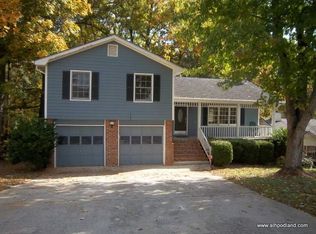 2062 Wellborn Close, Lithonia, GA 30058