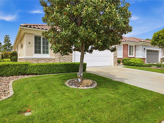 2nd image of 1667 Scottsdale Rd