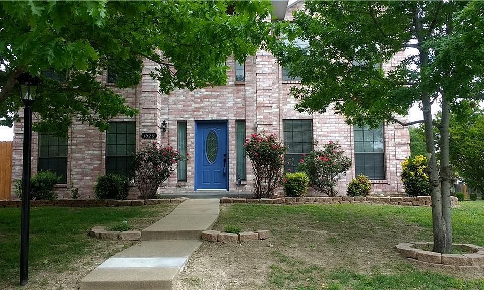 1st image of 1520 Mockingbird Ln