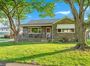 419 Tasker Ave, Folsom, PA 19033