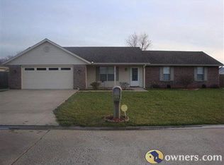 2209 Darren Dr, Marion, IL 62959