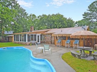 1861 Stonehedge Rd, Charleston, SC 29407