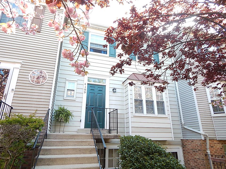 1st image of 4199 Stockbridge Dr #9D