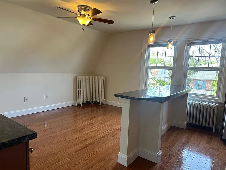 843 Cricket Ave #3 — Photo 2