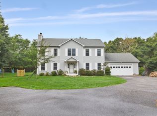142 Norris Ln, Bridgehampton, NY 11932